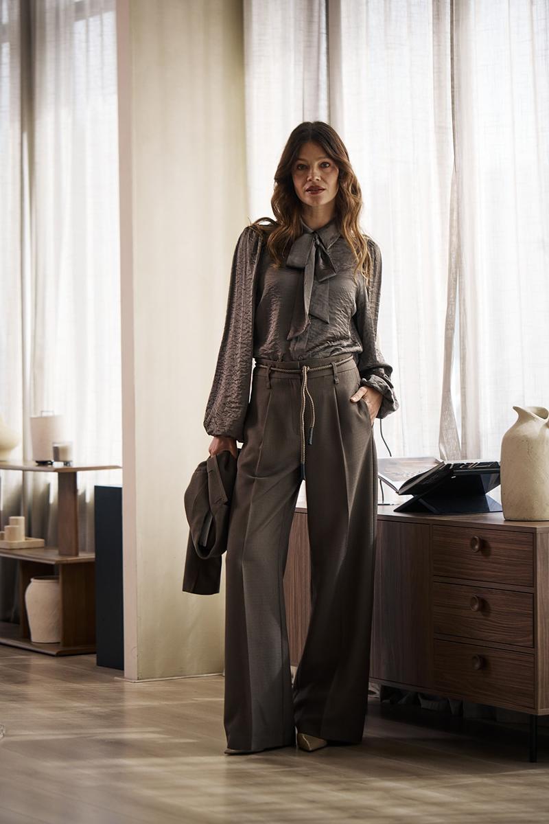 Label DOT Blouse 2621016 Taupe 1