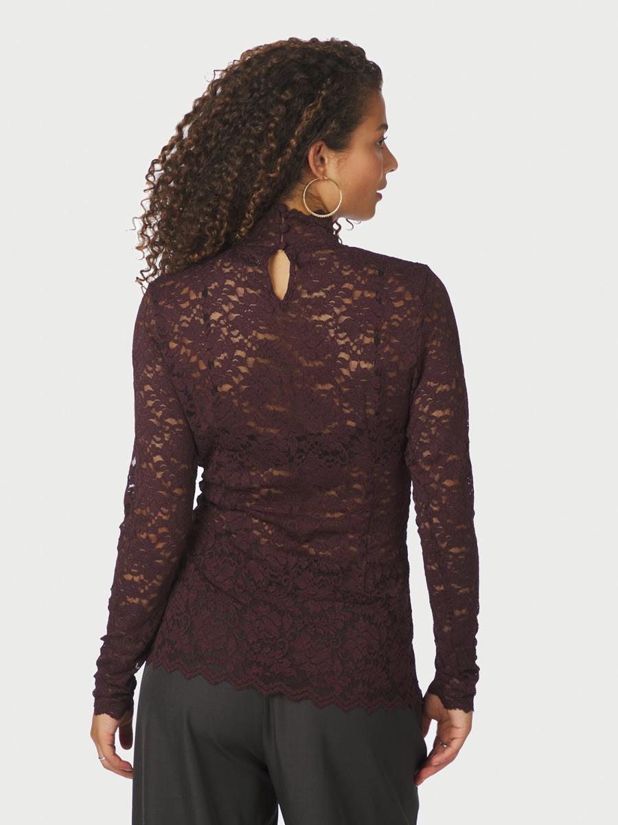 Neo Noir Longsleeve Liza Rood 3