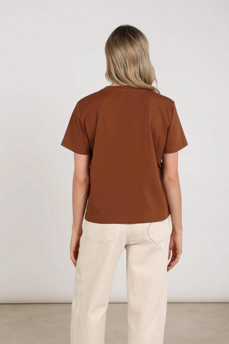 NUKUS T-Shirt NKF04012 Bruin 6