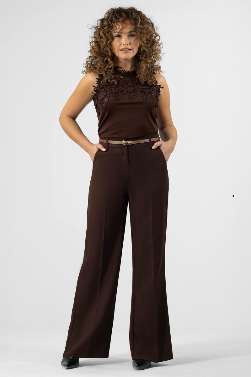 Label DOT Top Margo Bruin 4