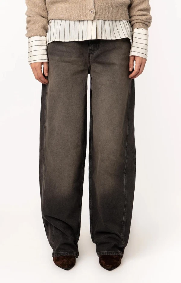 Anna Pantalon 67A40-02Bonnie Zwart 1