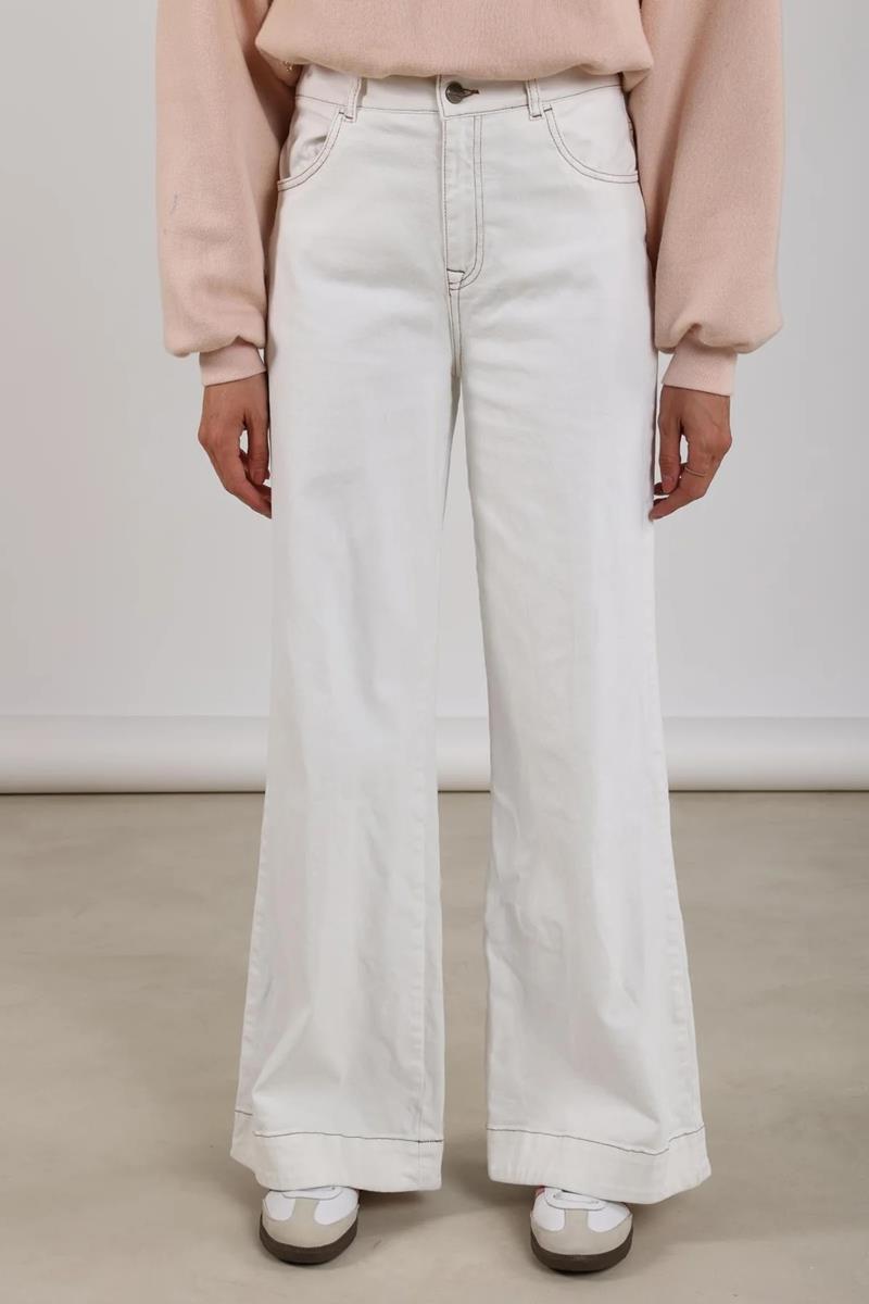 NUKUS Jeans Abby Off-White 1