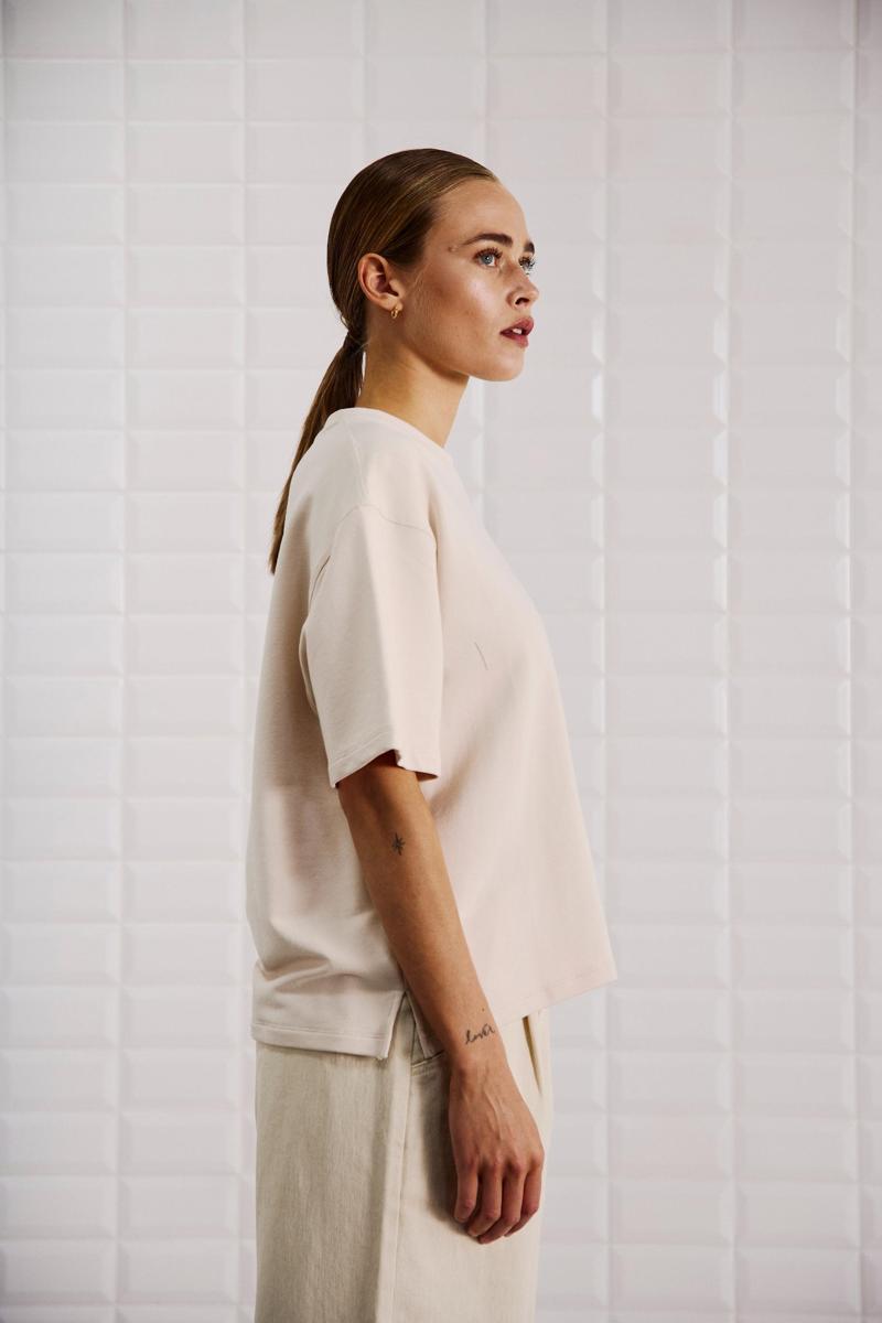 WithBlack T-Shirt 00001374 Beige 2