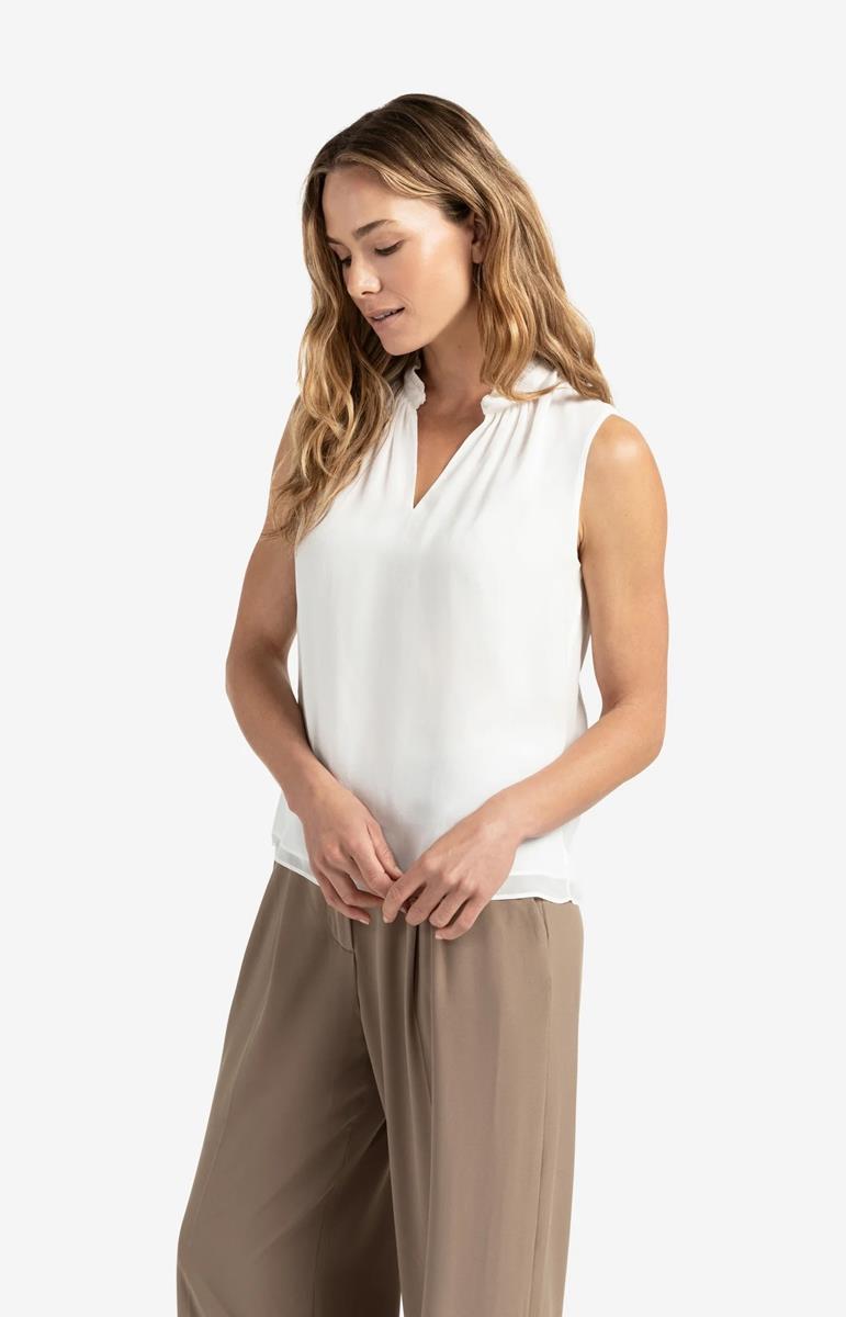 YAYA T-Shirt 01-701303-507 Off-White 1