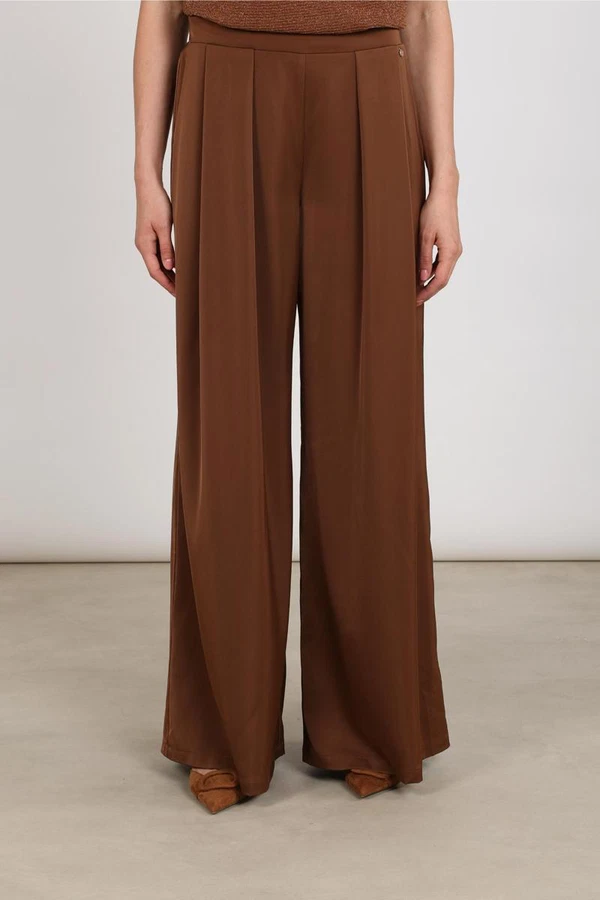 NUKUS Pantalon June Bruin 1