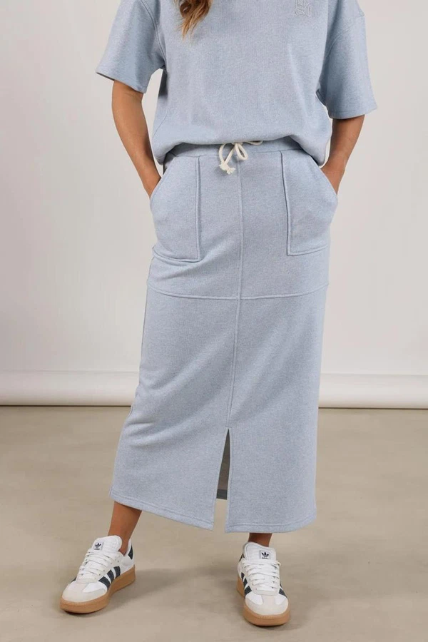 NUKUS Rok Maartje Blauw 1