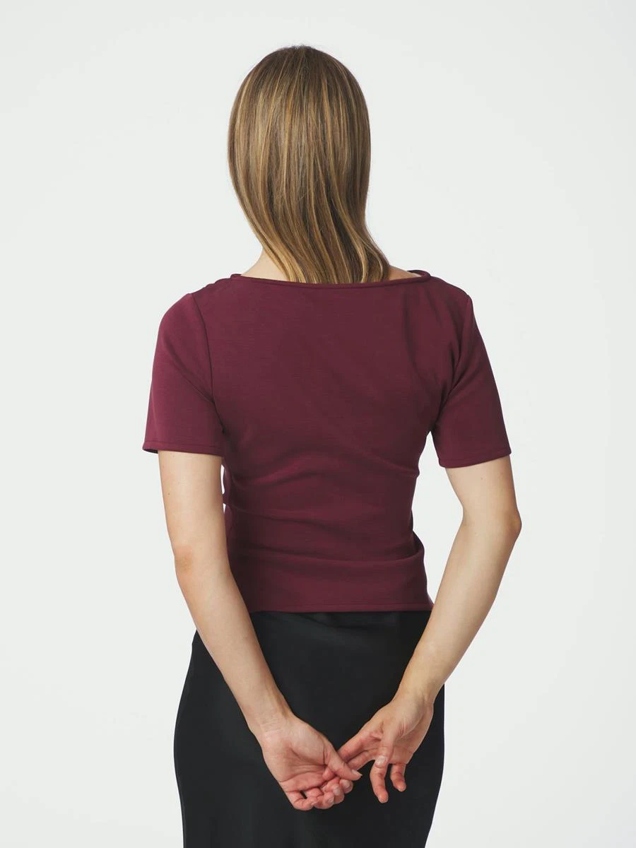 Neo Noir T-Shirt Rasmine Rood 3