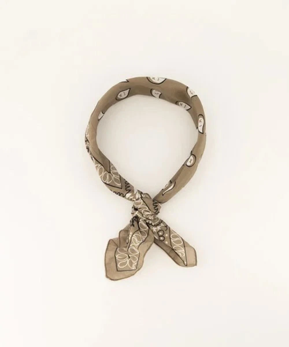 New Apparel Sjaal Astrid Groot Taupe 1