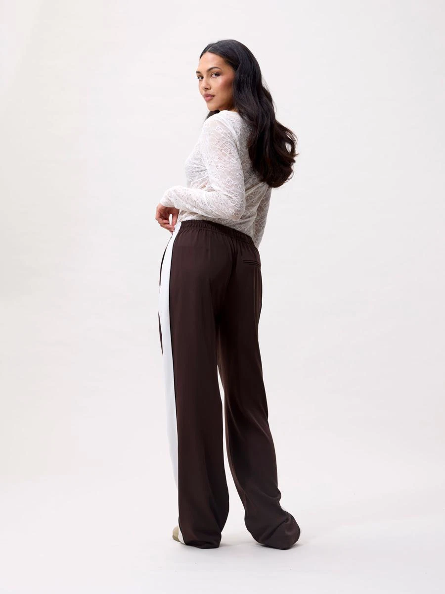 Catwalk Junkie Trackpants 2603023003 Bruin 3