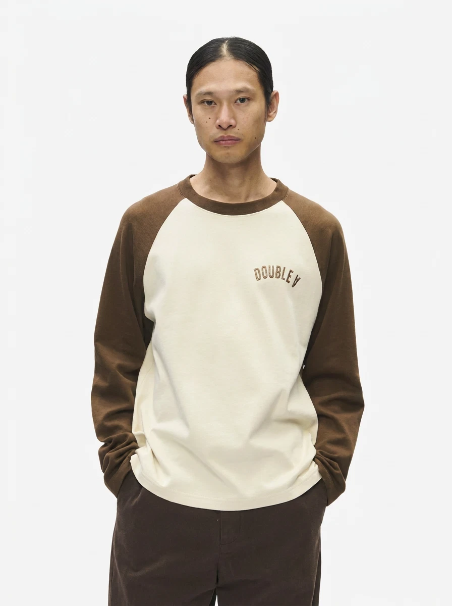Wood Wood Longsleeve Diego Bruin 1
