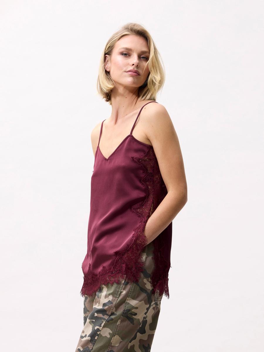 Catwalk Junkie Top 2603021401 Rood 1