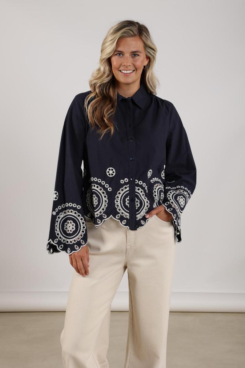 NUKUS Blouse Anna Blauw 1