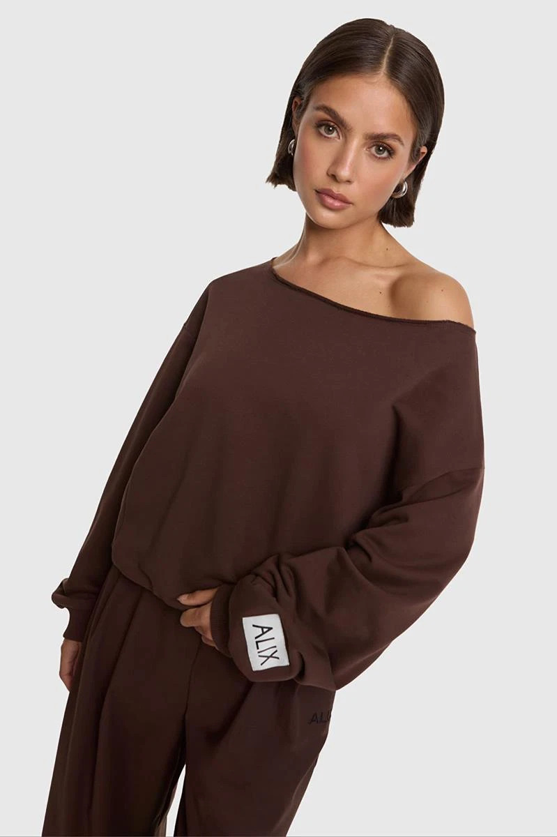 Alix The Label Sweater 2608850944 Bruin 1