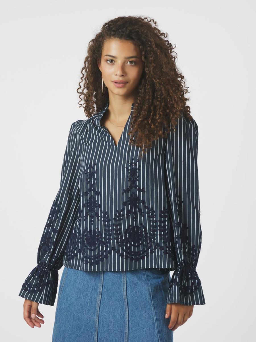 Neo Noir Blouse Amara Blauw 1