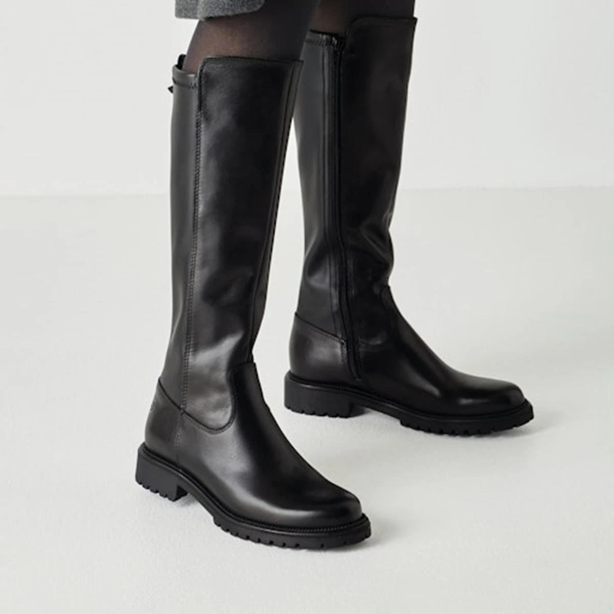 Tamaris Laarzen 1-25605-43 Zwart 1