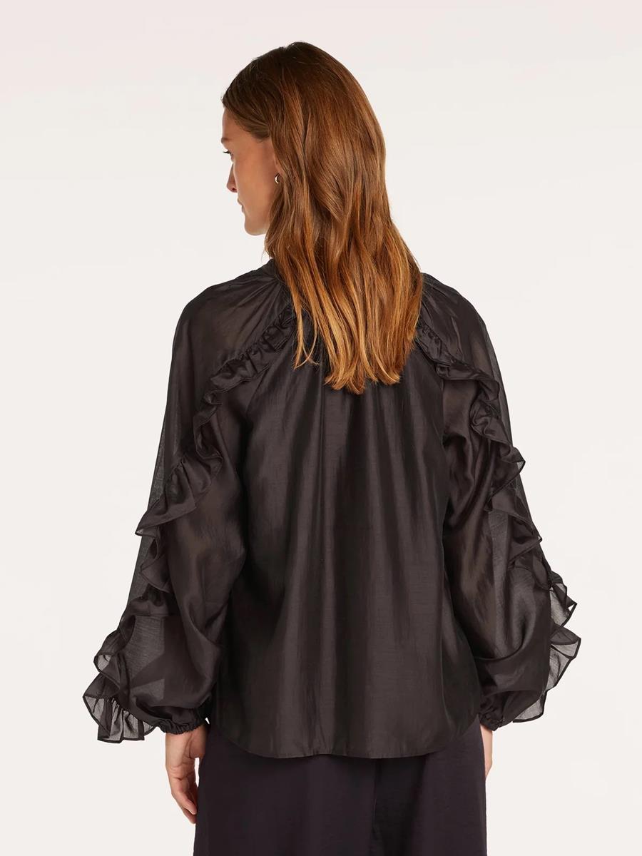 Beaumont Blouse Amanda Paars 3