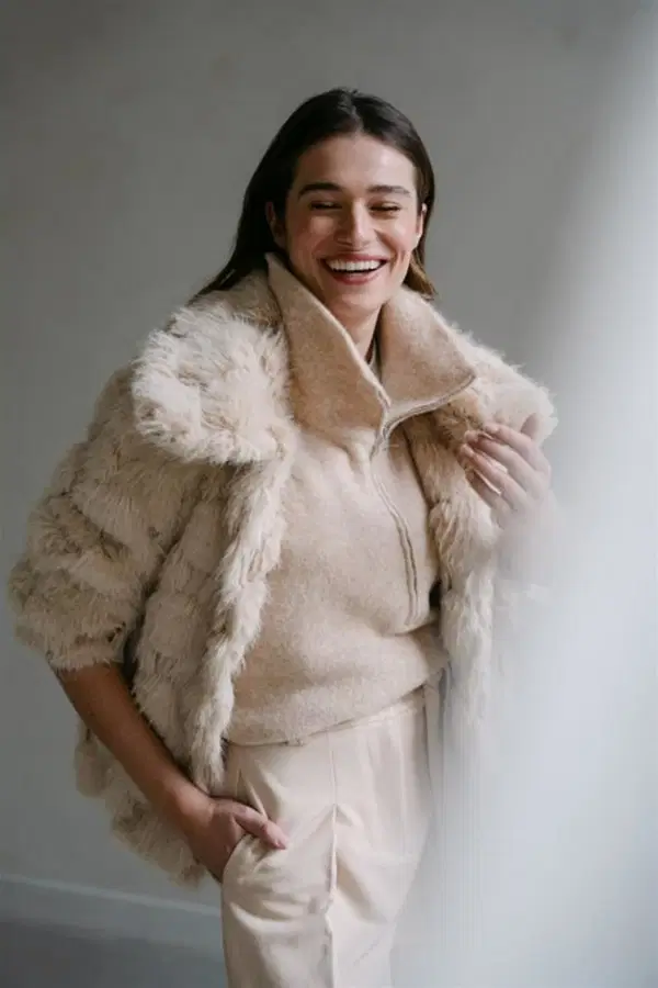 Aimée the Label Jas Willem Off-White 1