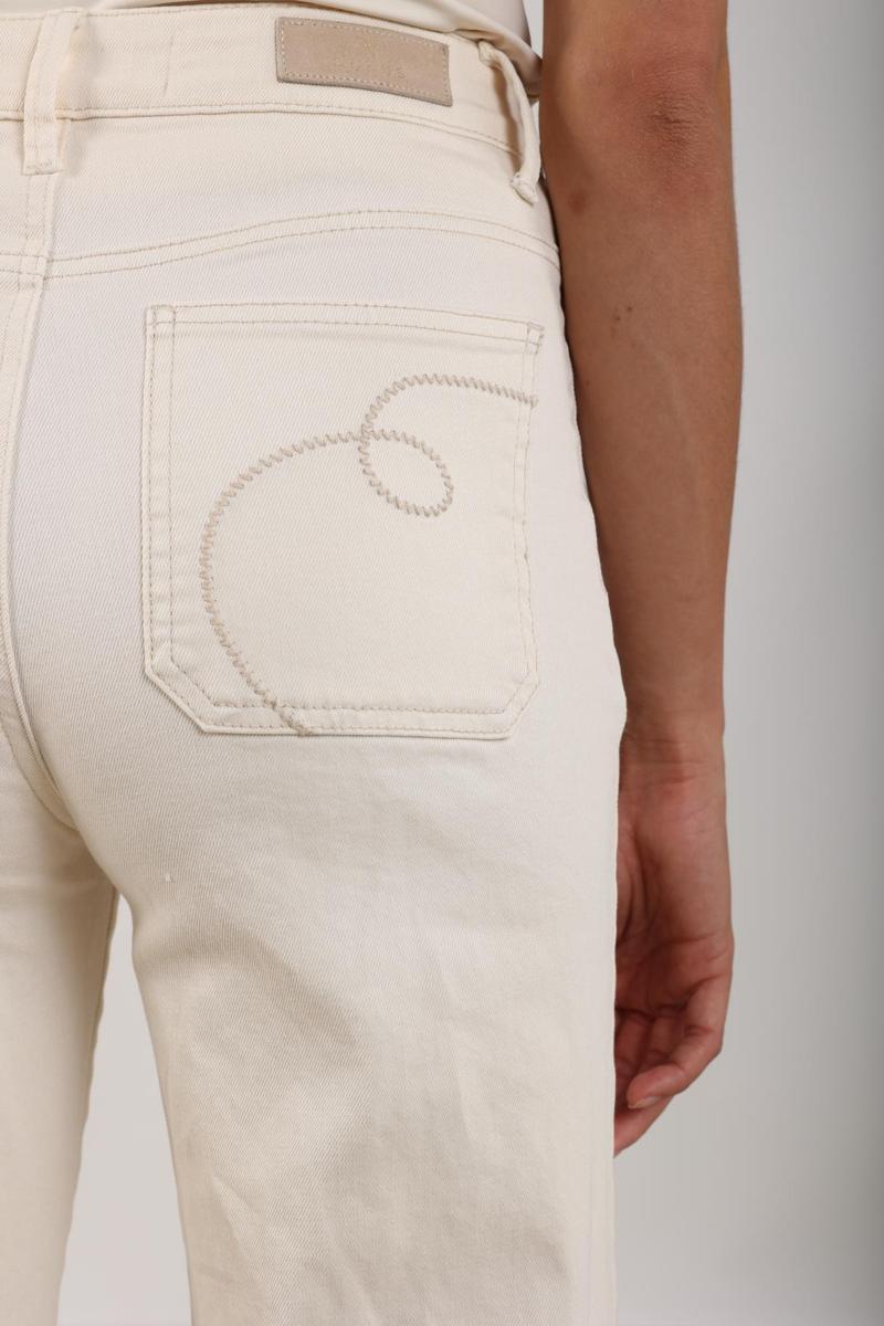 NUKUS Jeans Scarlet Off-White 4