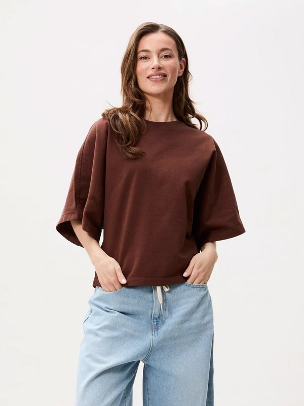 Catwalk Junkie T-Shirt 2603020209 Bruin 1