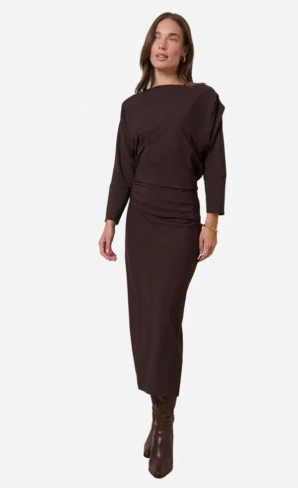 Studio Anneloes Jurk Ineke Bruin 1