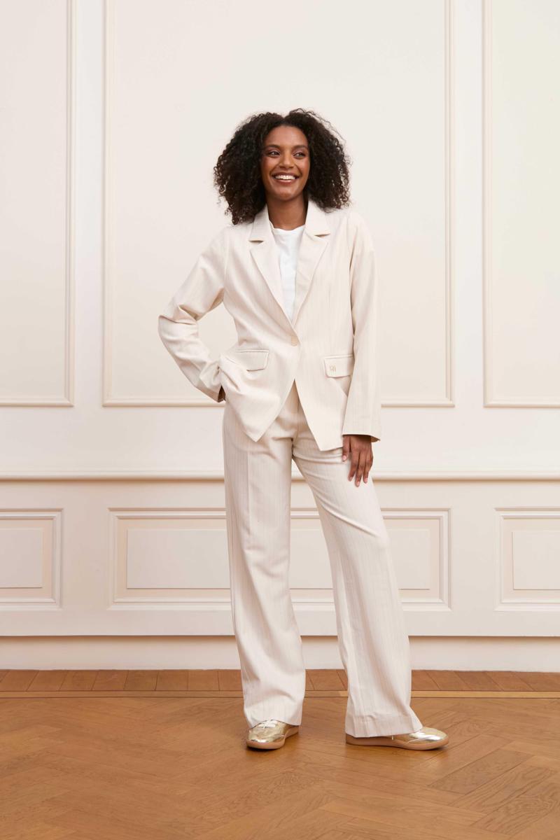 Lofty Manner Blazer QG42 - Celeste Off-White 1