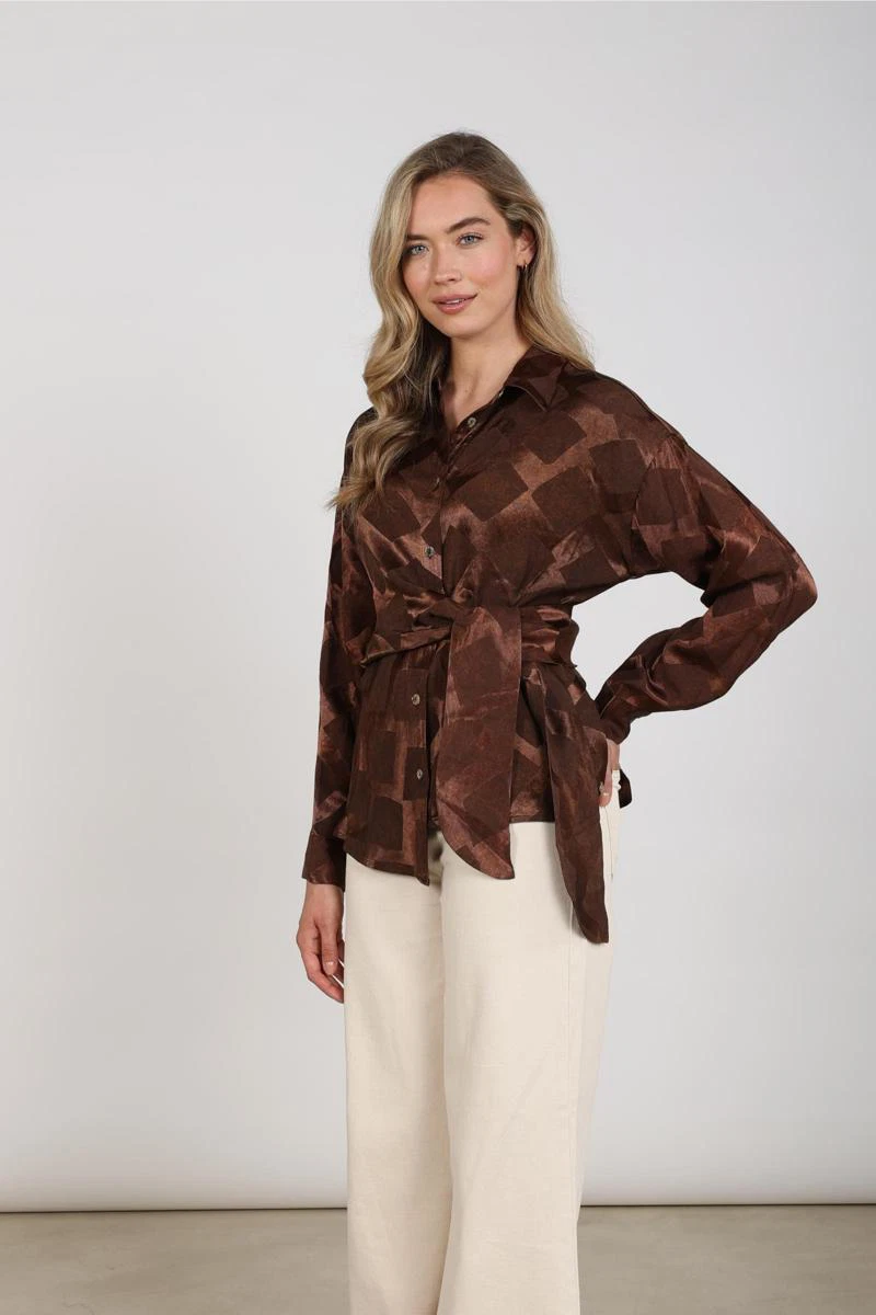 NUKUS Blouse NKF02140 Bruin 5