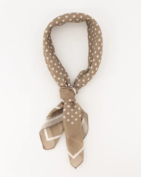 New Apparel Sjaal AstridPolka Taupe 1