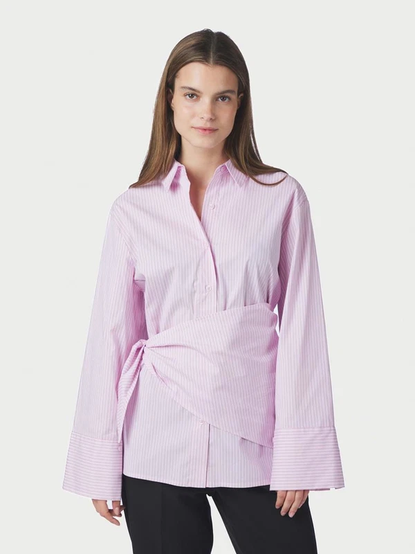 Neo Noir Blouse Dita Roze 1