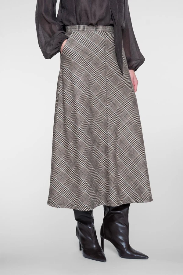 Geisha Rok 66555-20 Bruin 1