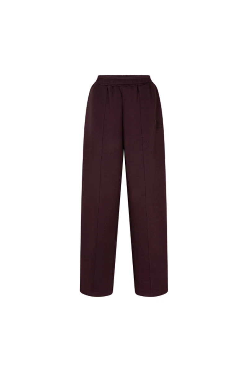 The Lola Club Trackpants Leyla Rood 2
