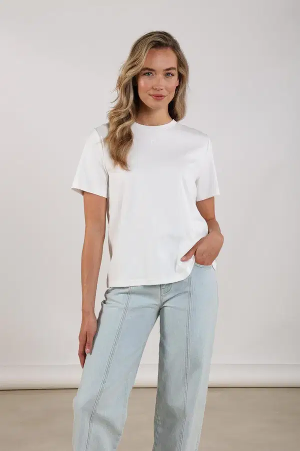 NUKUS T-Shirt Luna Off-White 1