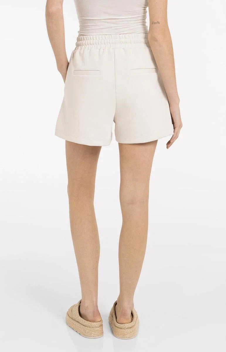 YAYA Short 01-329034-605 Off-White 3