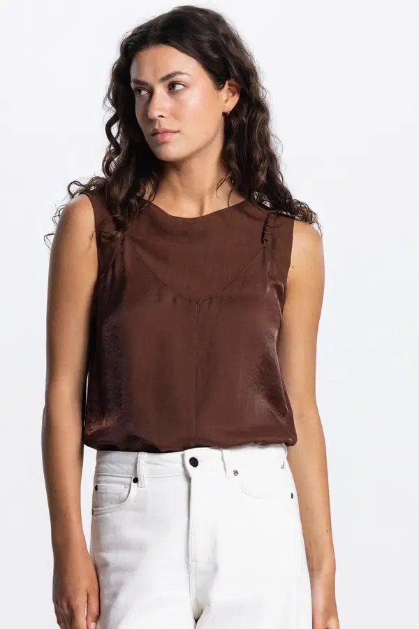 Jansen Amsterdam Top POSSY SS26.4 Bruin 1