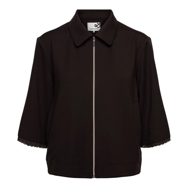 &Co Woman Blazer Ginni Bruin 1