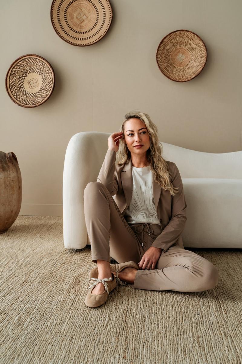 &Co Woman Blazer BZ110-2 Taupe 5