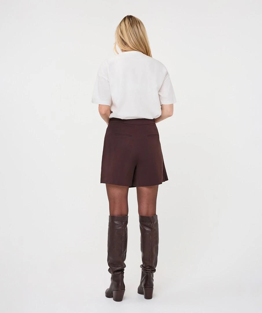 EsQualo Short F26.10503 Bruin 6