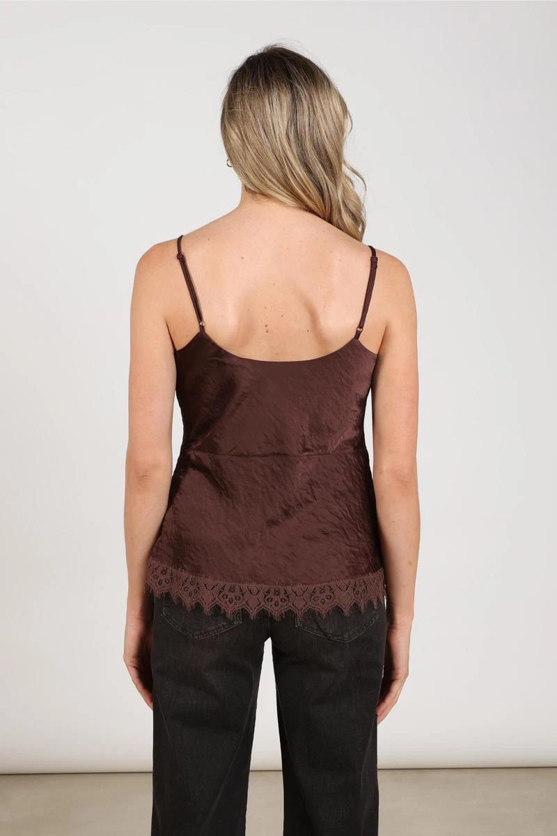 NUKUS Top Alice Bruin 3