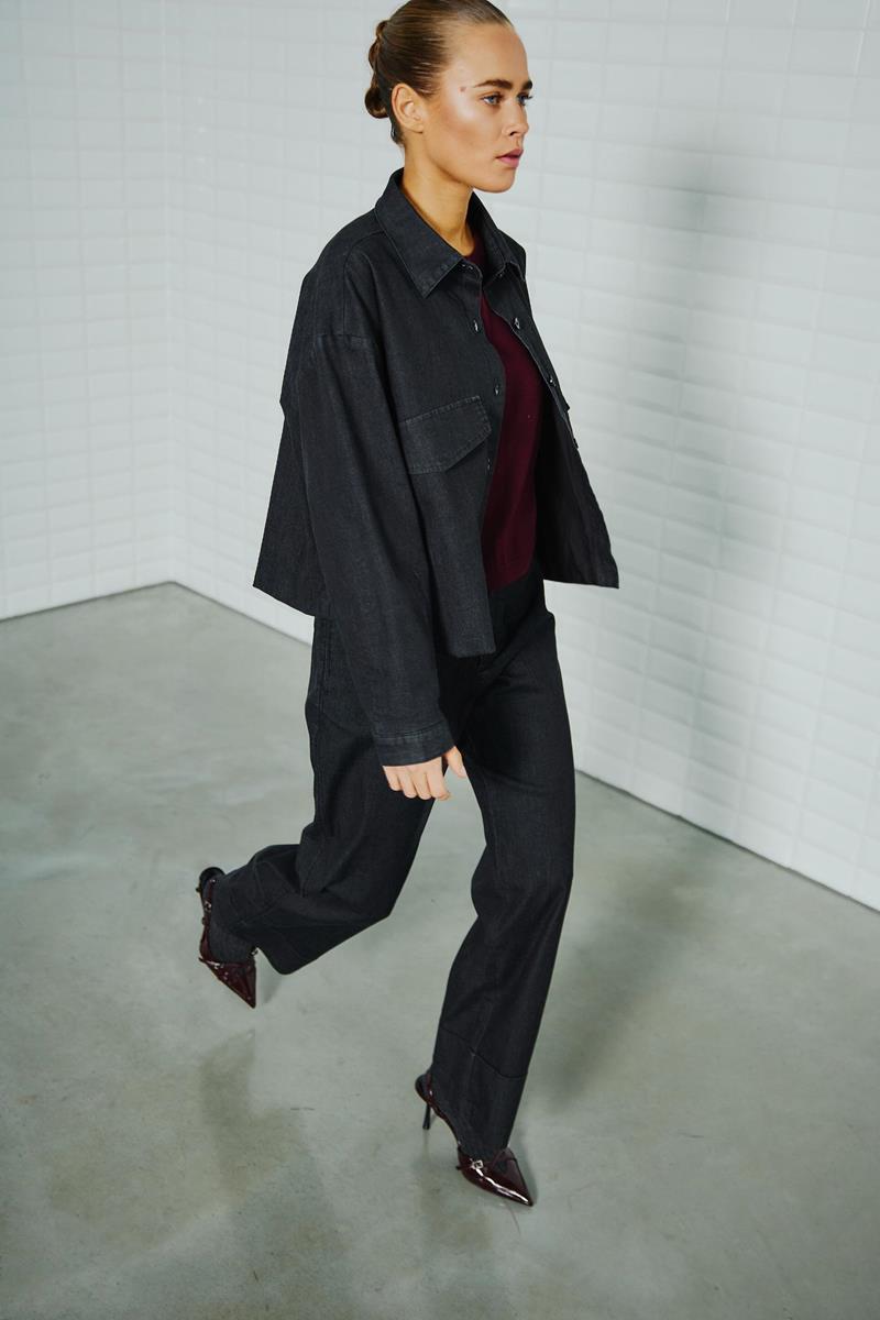 WithBlack Jack Julianna Zwart 1