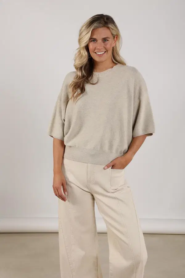 NUKUS Trui Winnie Beige 1