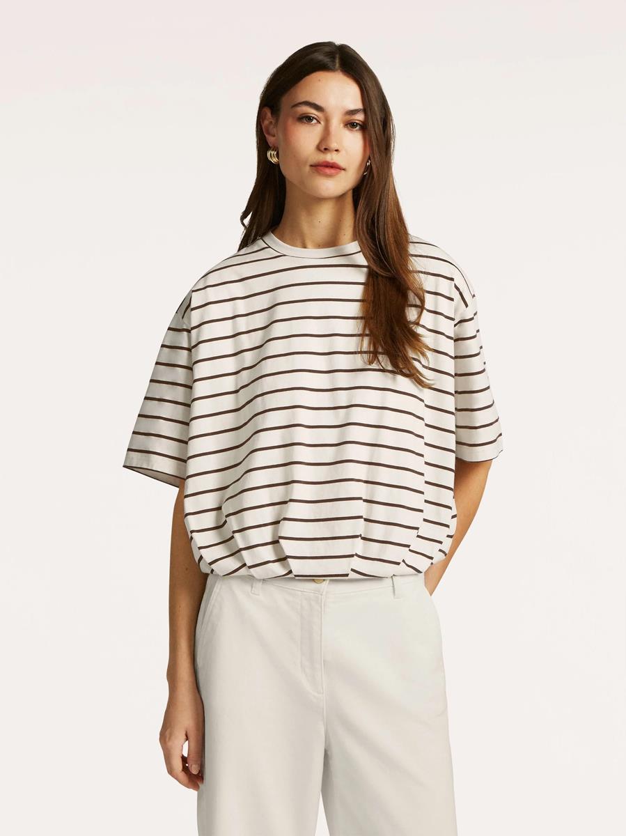 Beaumont Collectie T-shirt Dolores Bruin 1