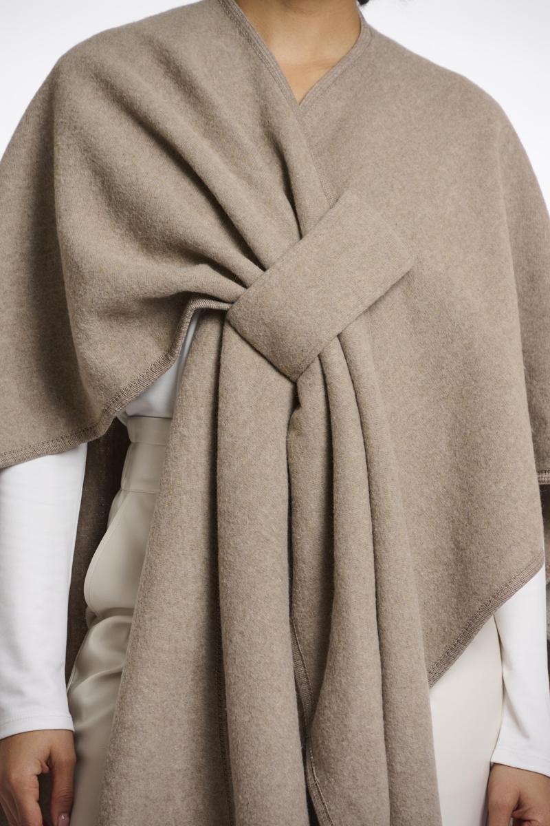 Rino & Pelle Poncho Marwa Taupe 2