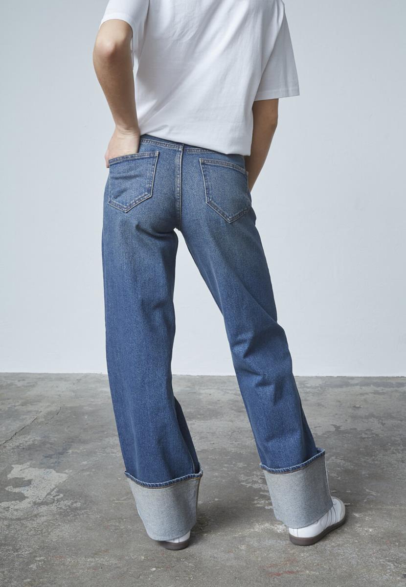 Sisters Point Jeans Onea-Turnup2 Blauw 2