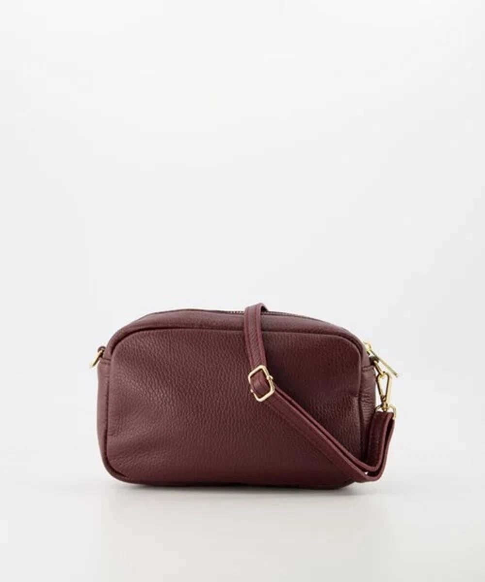 New Apparel Tas Irene Rood 1