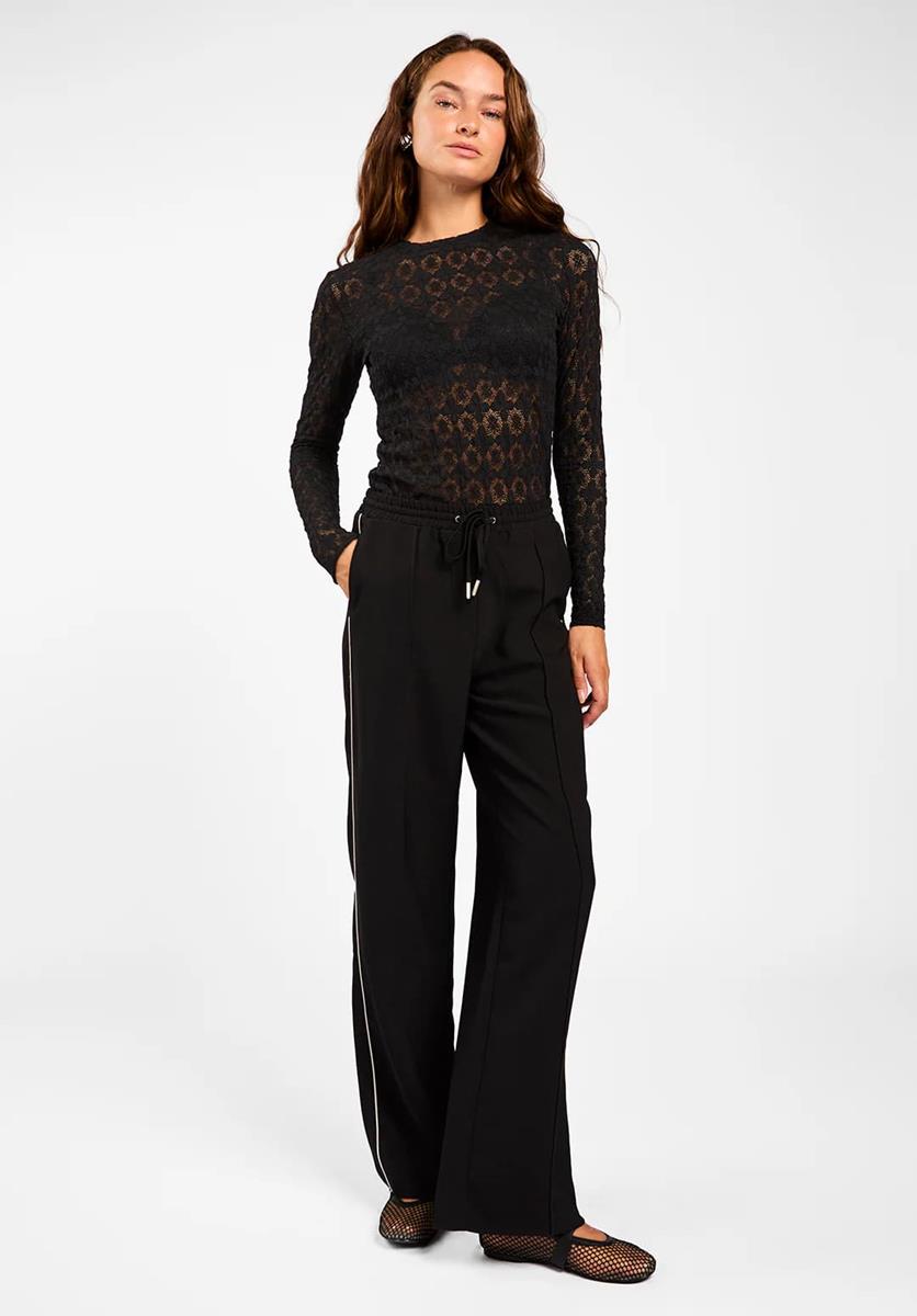 Aaiko Trackpants Esila Zwart 1