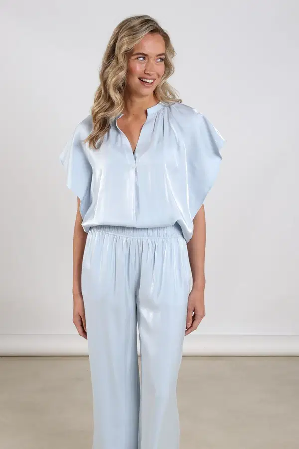 NUKUS Blouse Taylor Blauw 1