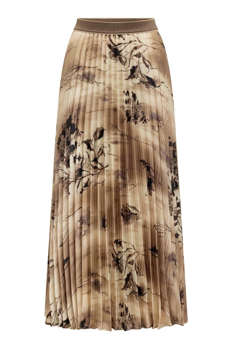 Label DOT Rok 2622013 Bruin 2