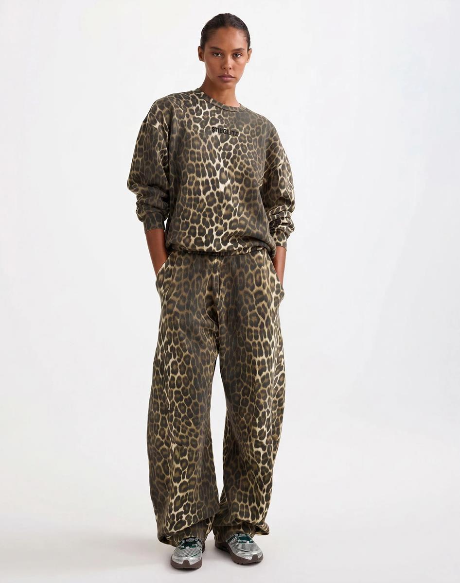 Stieglitz Sweater Sabrina Bruin 1