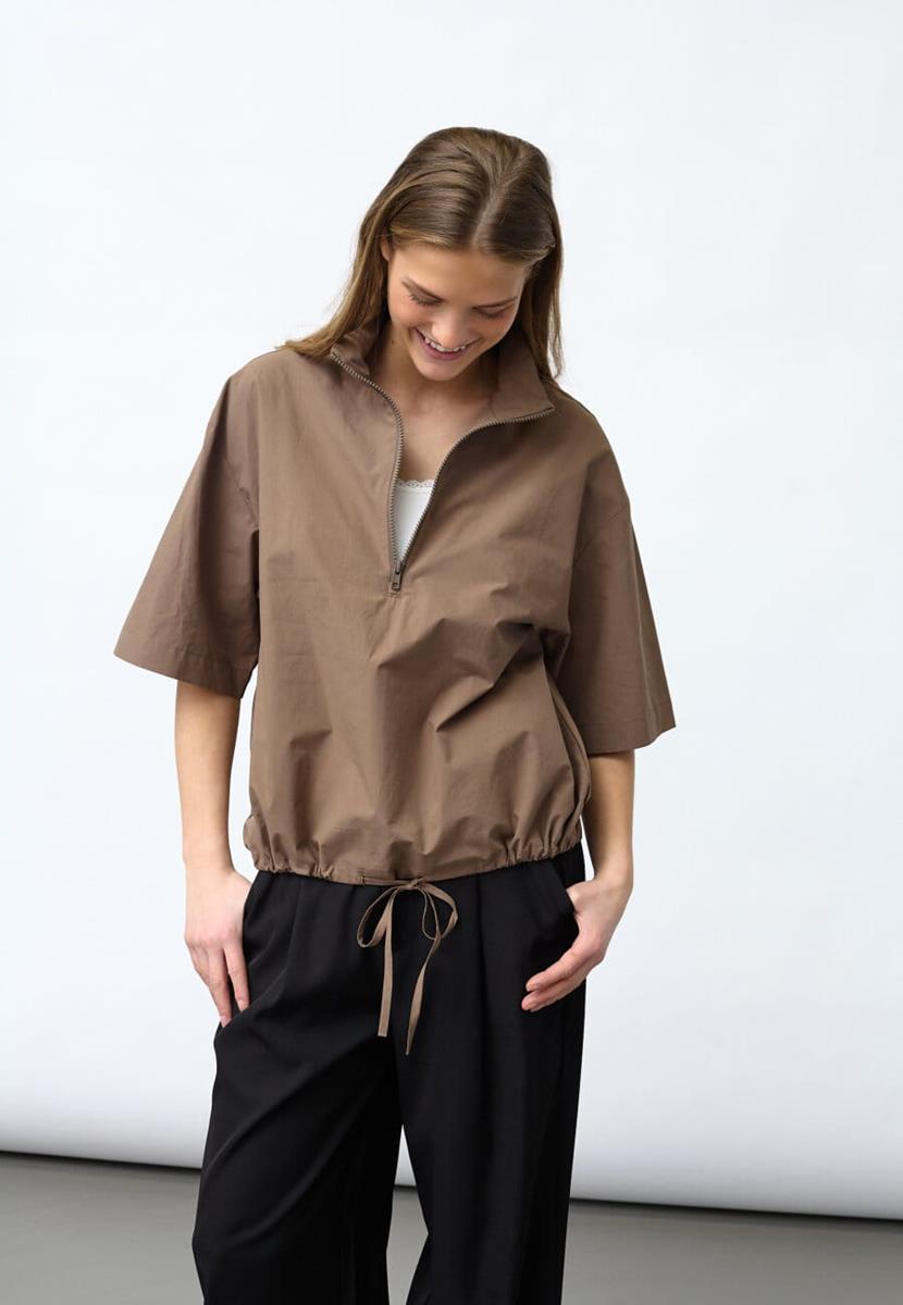 Sisters Point Top Elias Bruin 1